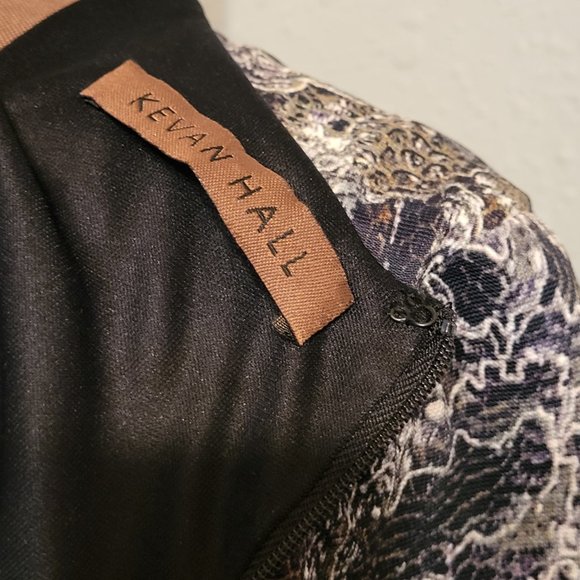 Kevan Hall Diamond and Lace Print Dress - Picture 8 of 16